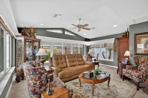 Expansive 19' x 18' Florida Room