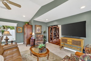 Expansive 19' x 18' Florida Room