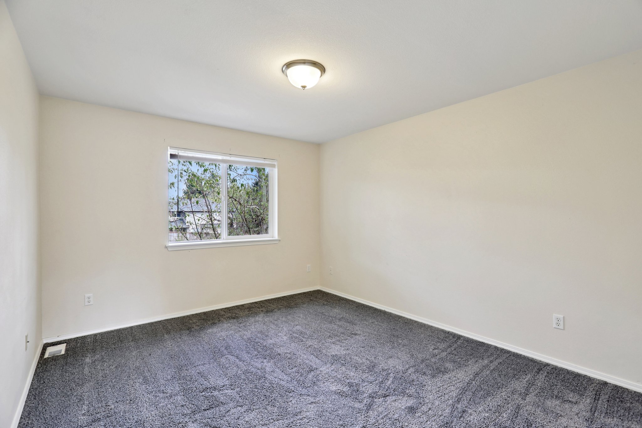 108th Ln-S1804-025.jpg