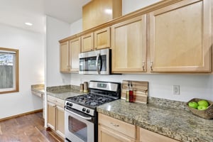 108th Ln-S1804-014.jpg