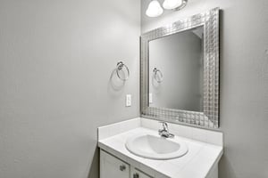 108th Ln-S1804-024.jpg