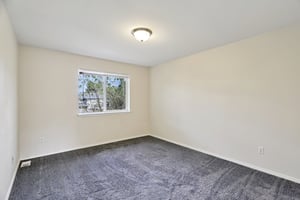 108th Ln-S1804-025.jpg