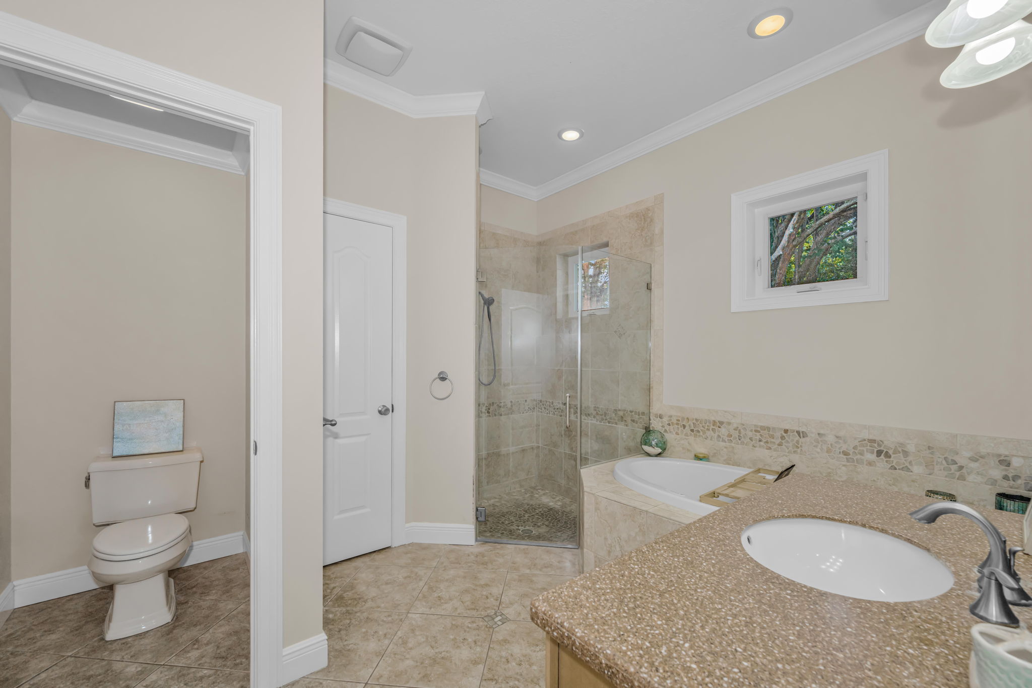 Primary Bathroom 1a