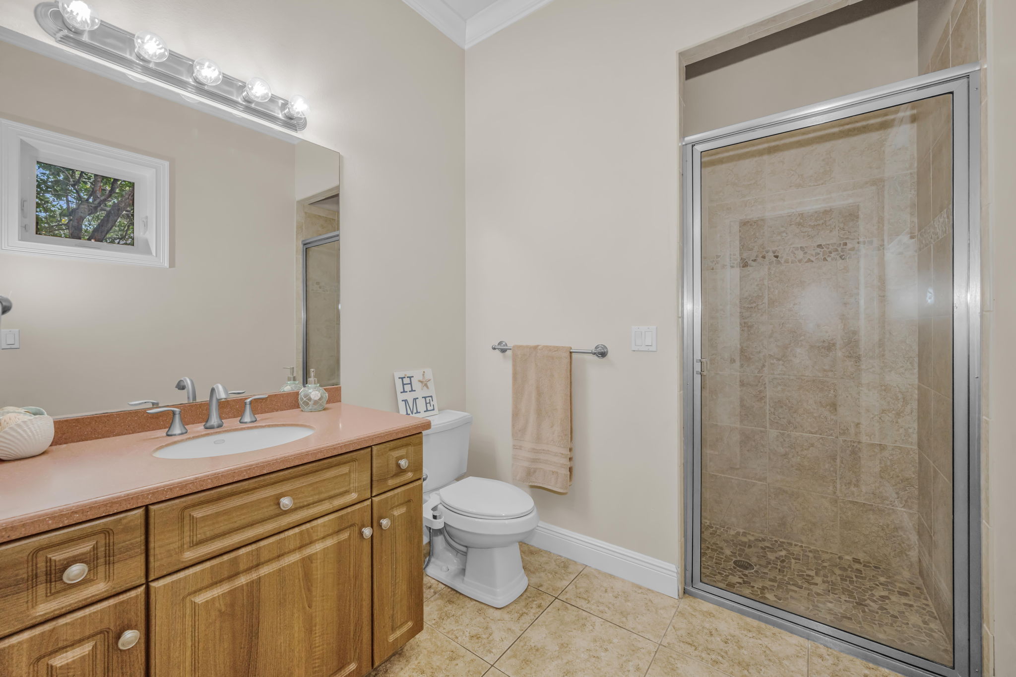Bathroom 4a