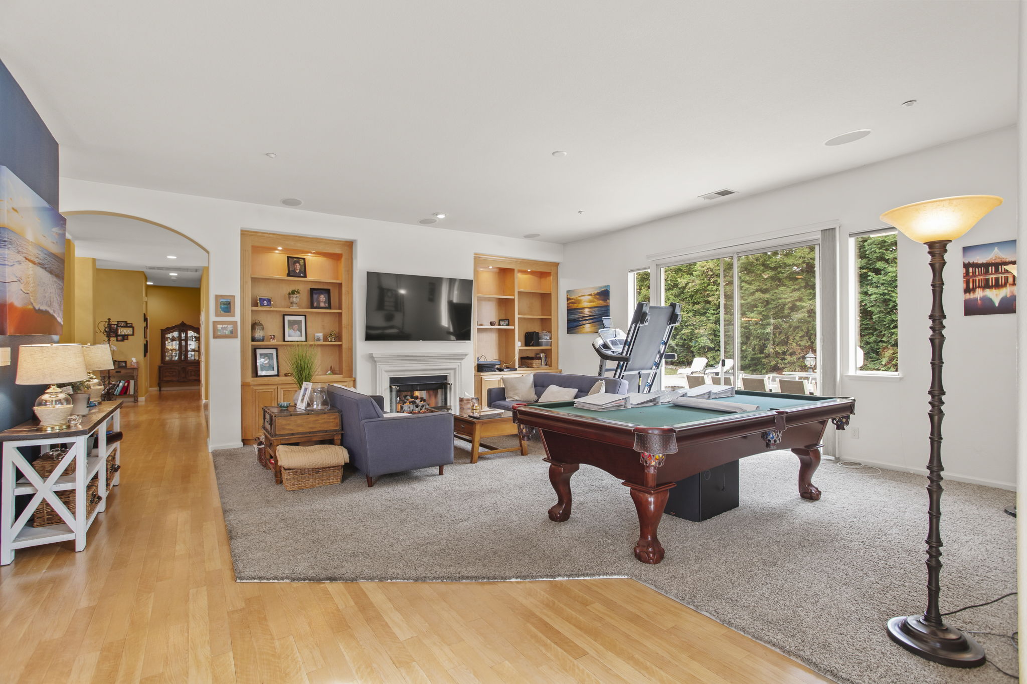 Family room with included pool table