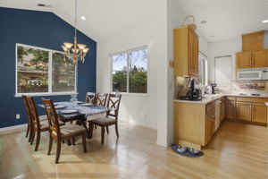 Breakfast room & island kitchen