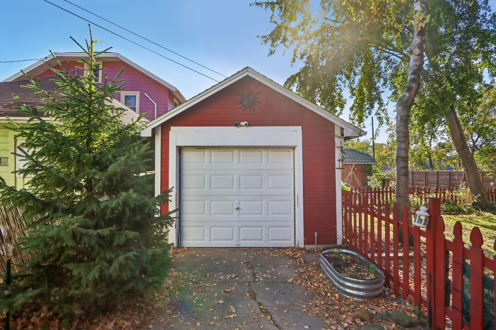 E Washington Ave-S2210-037r.jpg