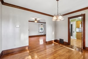 E Washington Ave-S2210-012.jpg