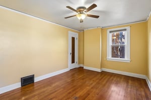 E Washington Ave-S2210-028.jpg