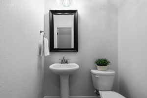  Photo 32