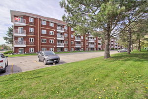  Photo 0