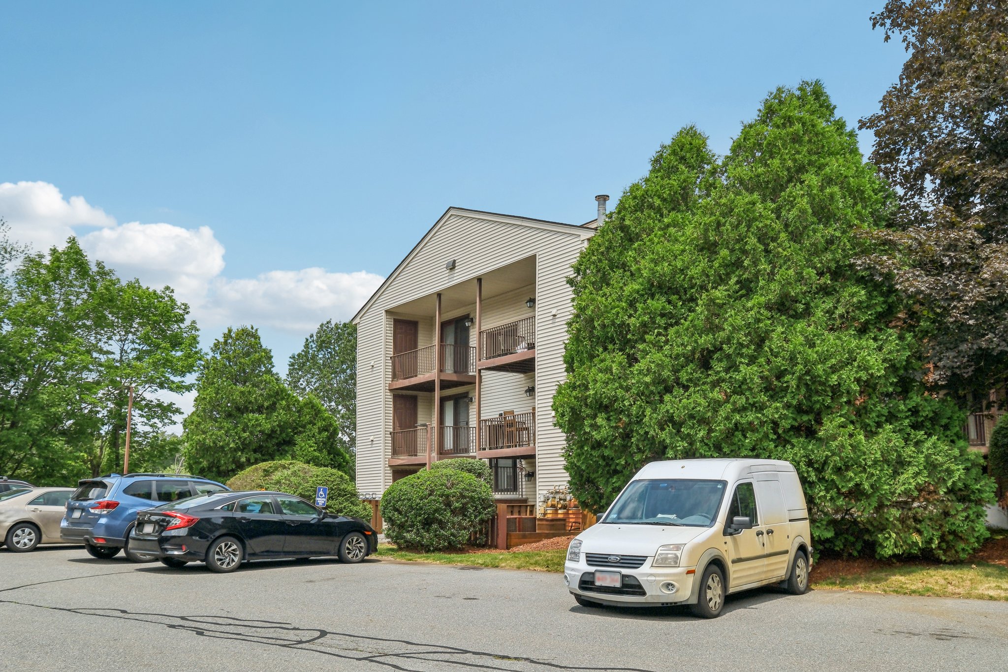 Littleton Rd 32-S0207-024.jpg