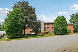 Littleton Rd 32-S0207-025.jpg
