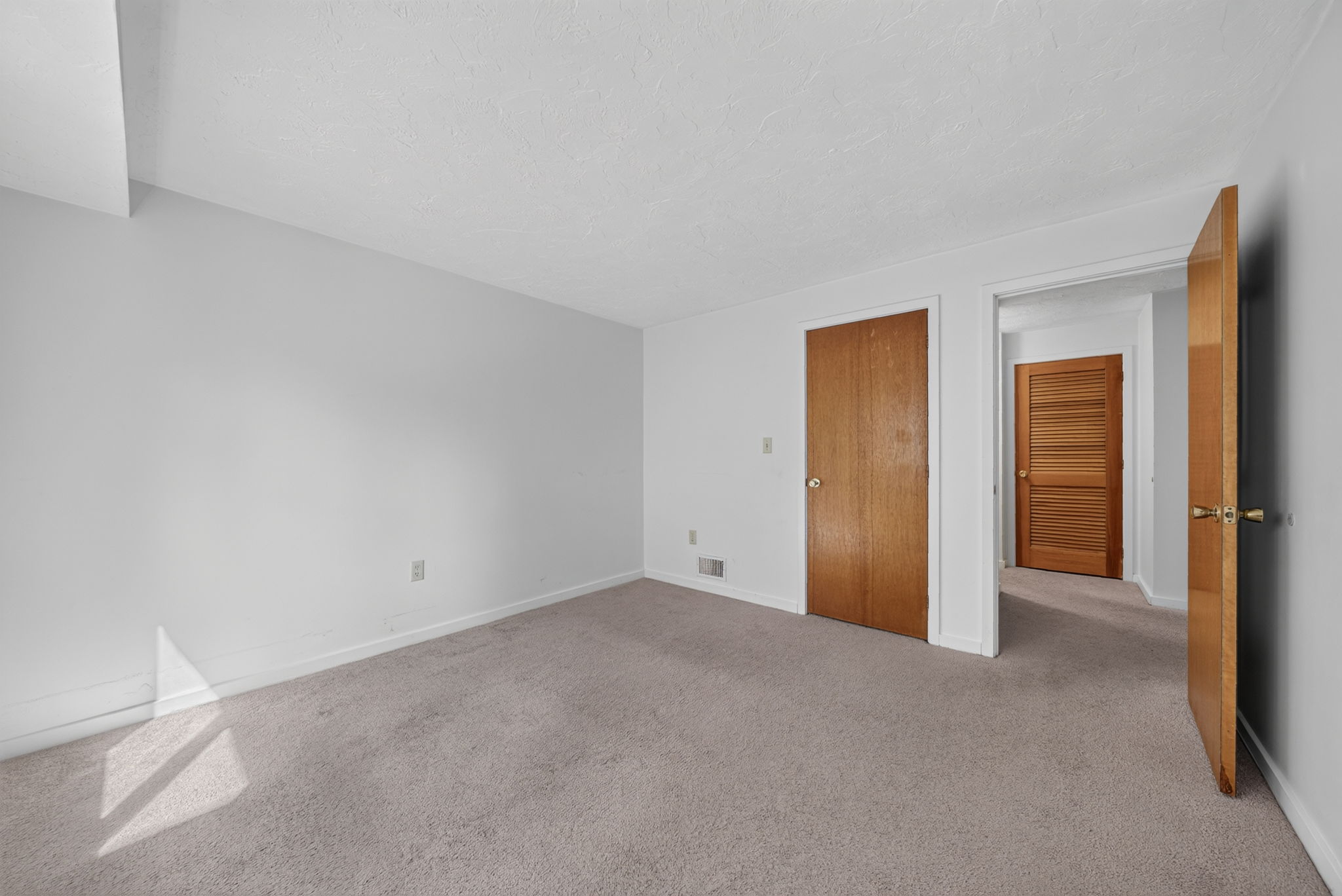 189 Littleton Rd unit 15, Chelmsford, MA 01824, USA Photo 25