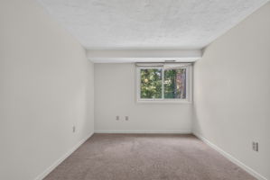 189 Littleton Rd unit 15, Chelmsford, MA 01824, USA Photo 20