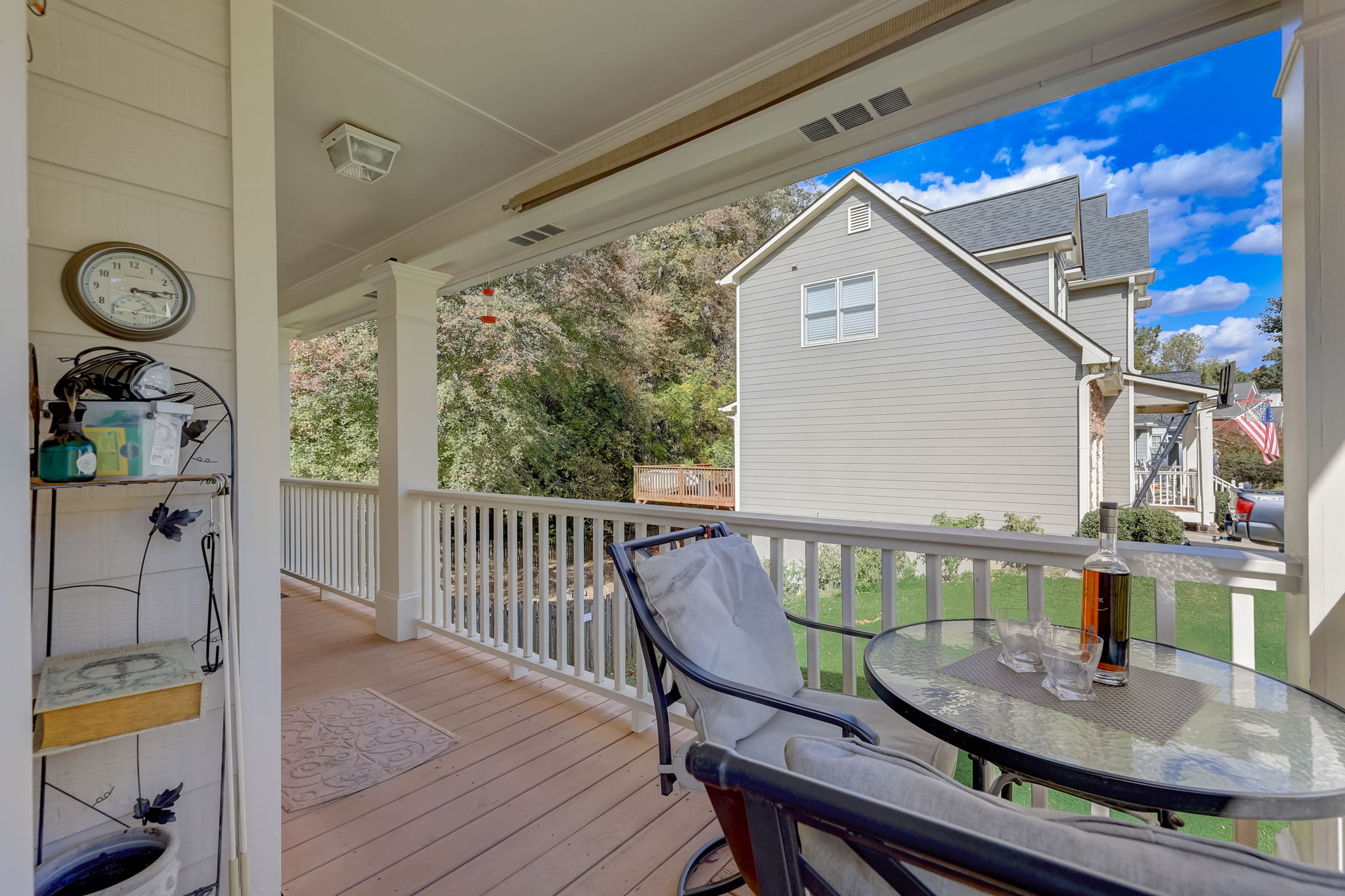 Valleyside Dr-044