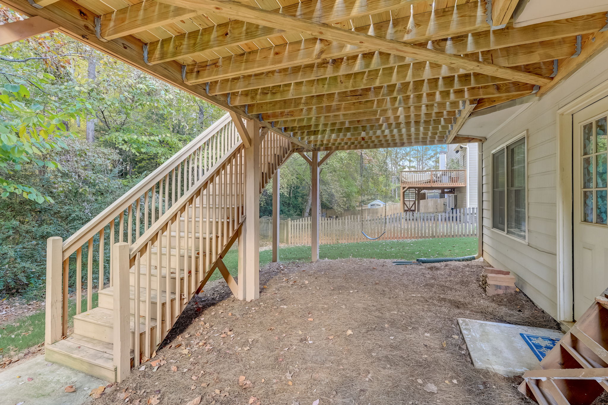 Valleyside Dr-048