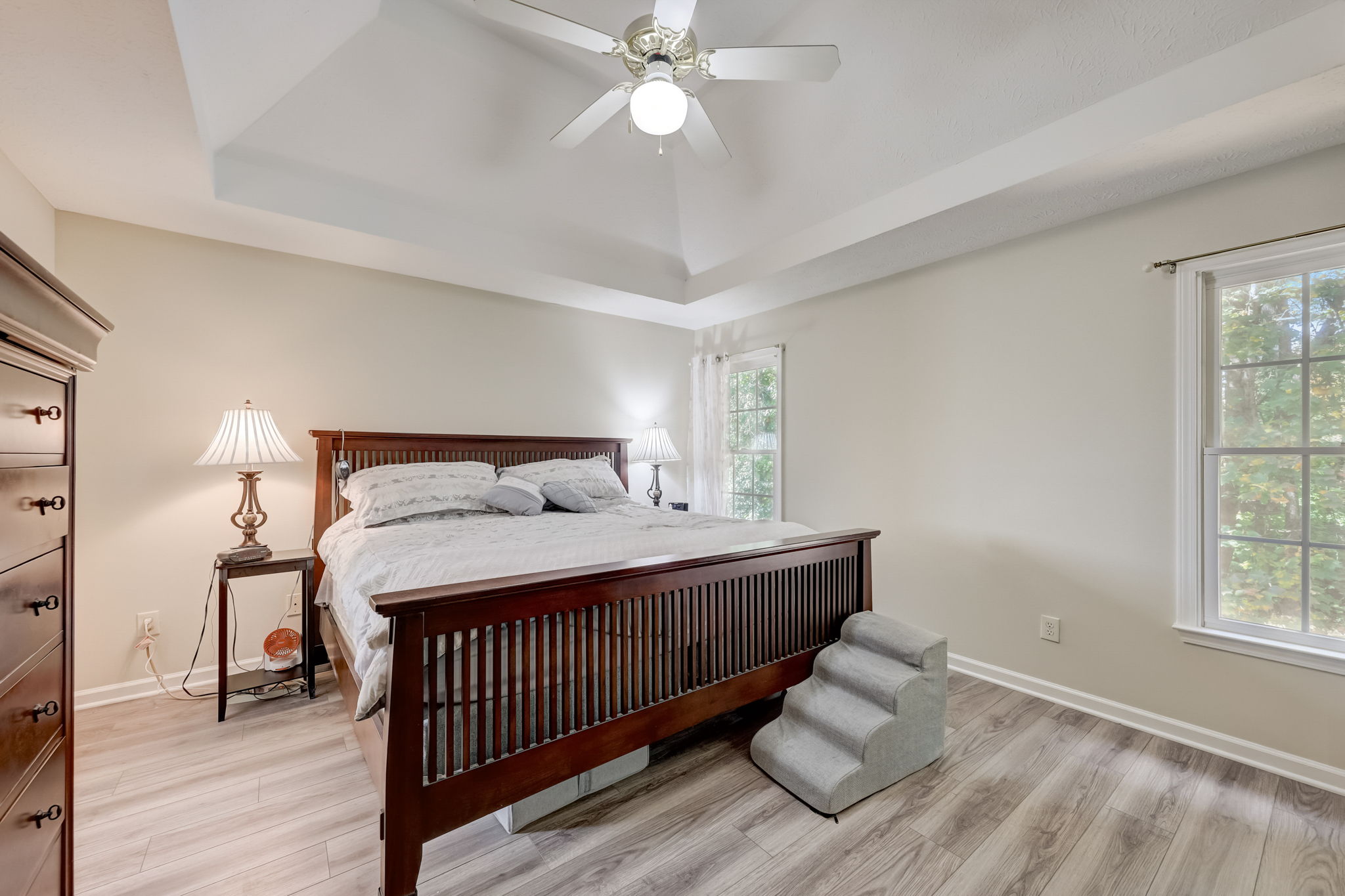 Valleyside Dr-020