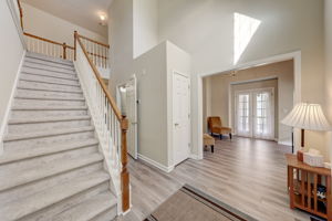 Valleyside Dr-007