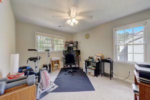 Valleyside Dr-028