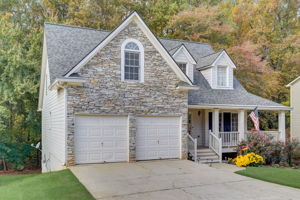 Valleyside Dr-004