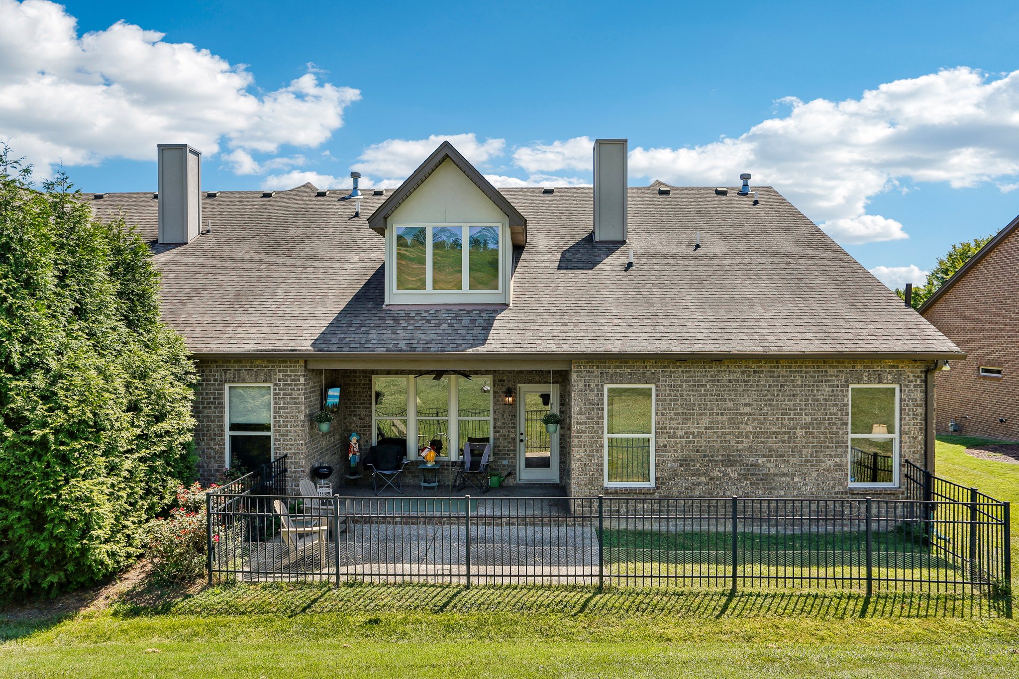 Village Cir-S2808-052.jpg