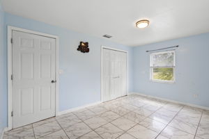  Photo 34