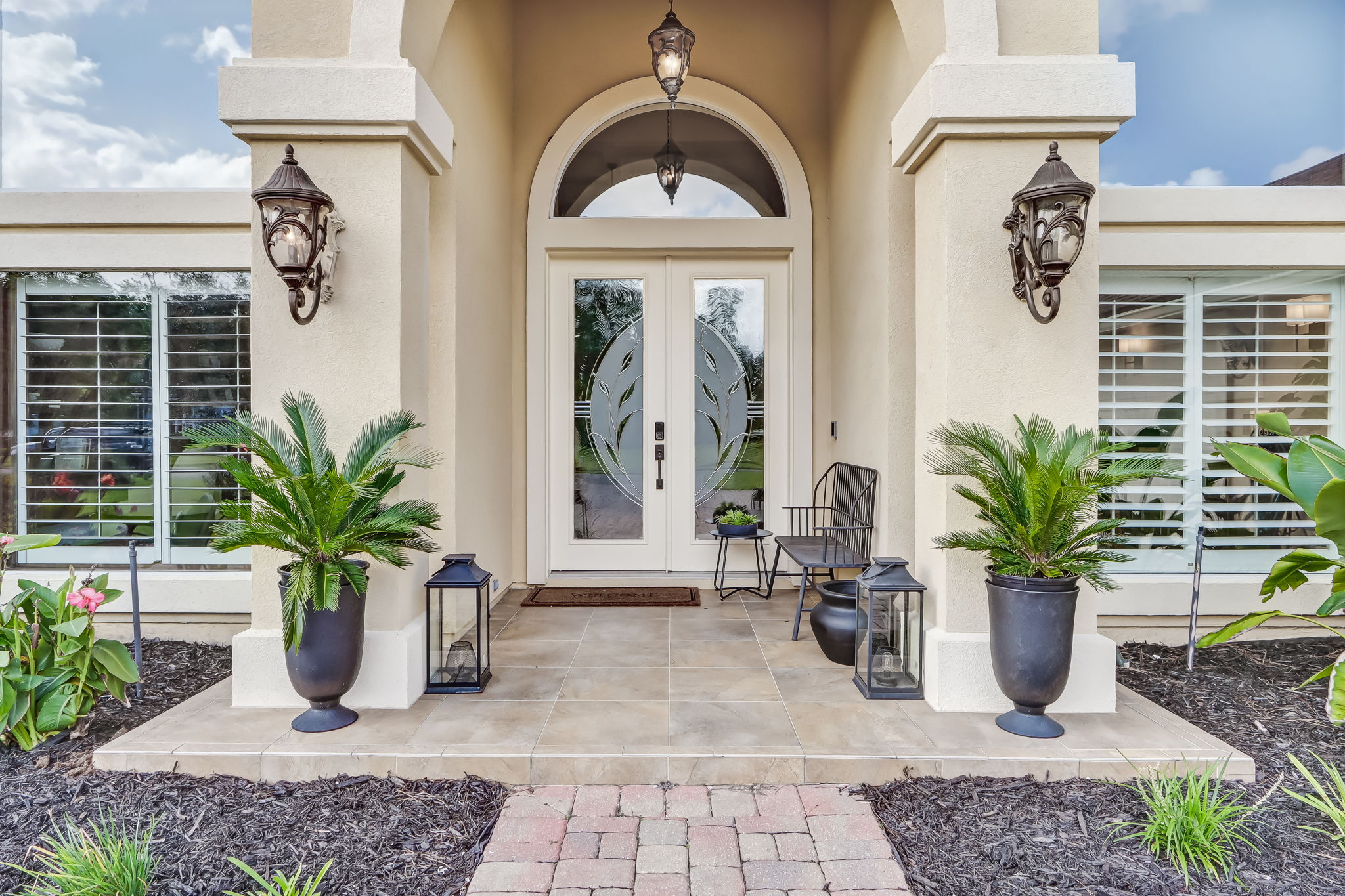 Front Entry Detail