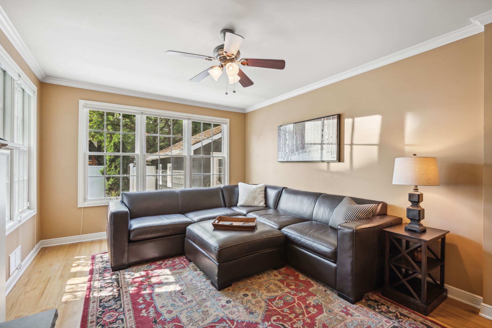 17_Interior