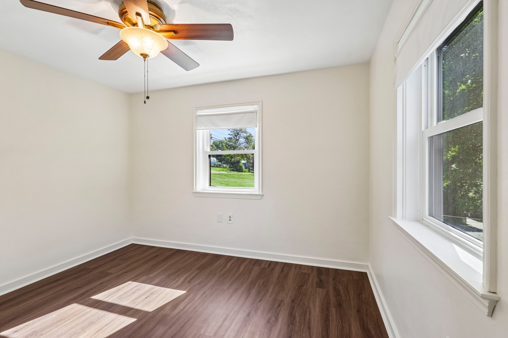 Mickanin Rd-S0809-036.jpg