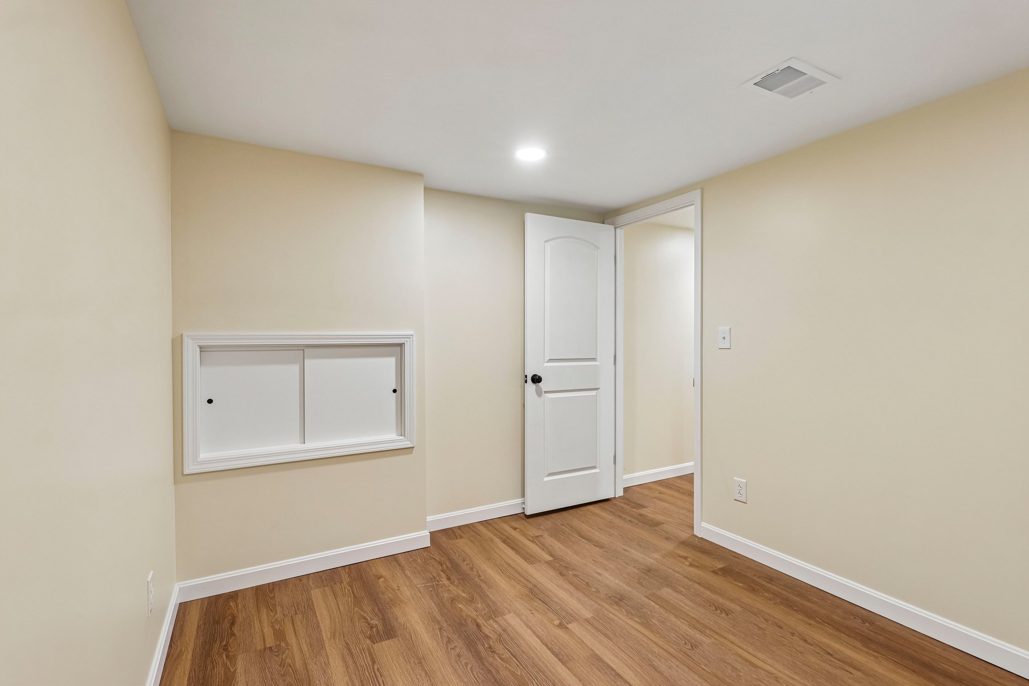 Mickanin Rd-S0809-048.jpg