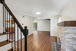Mickanin Rd-S0809-011.jpg
