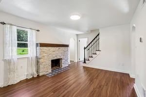 Mickanin Rd-S0809-014.jpg