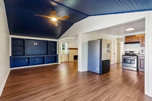 Mickanin Rd-S0809-022.jpg