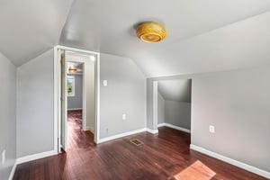 Mickanin Rd-S0809-054.jpg