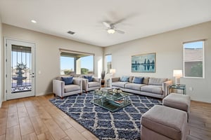 007_ListerPros virtually staged.jpeg