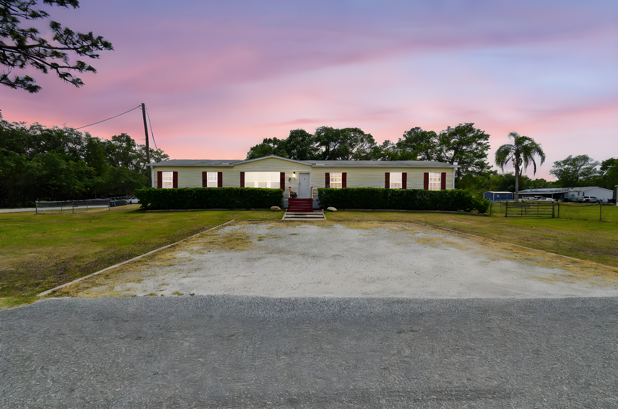 18906 Merrich Rd. Orlando, FL 32820