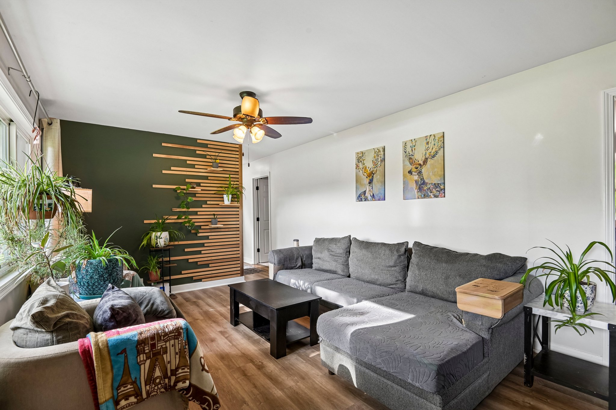 Averitt Rd-S2304-008.jpg