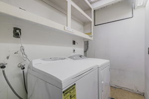  Photo 35