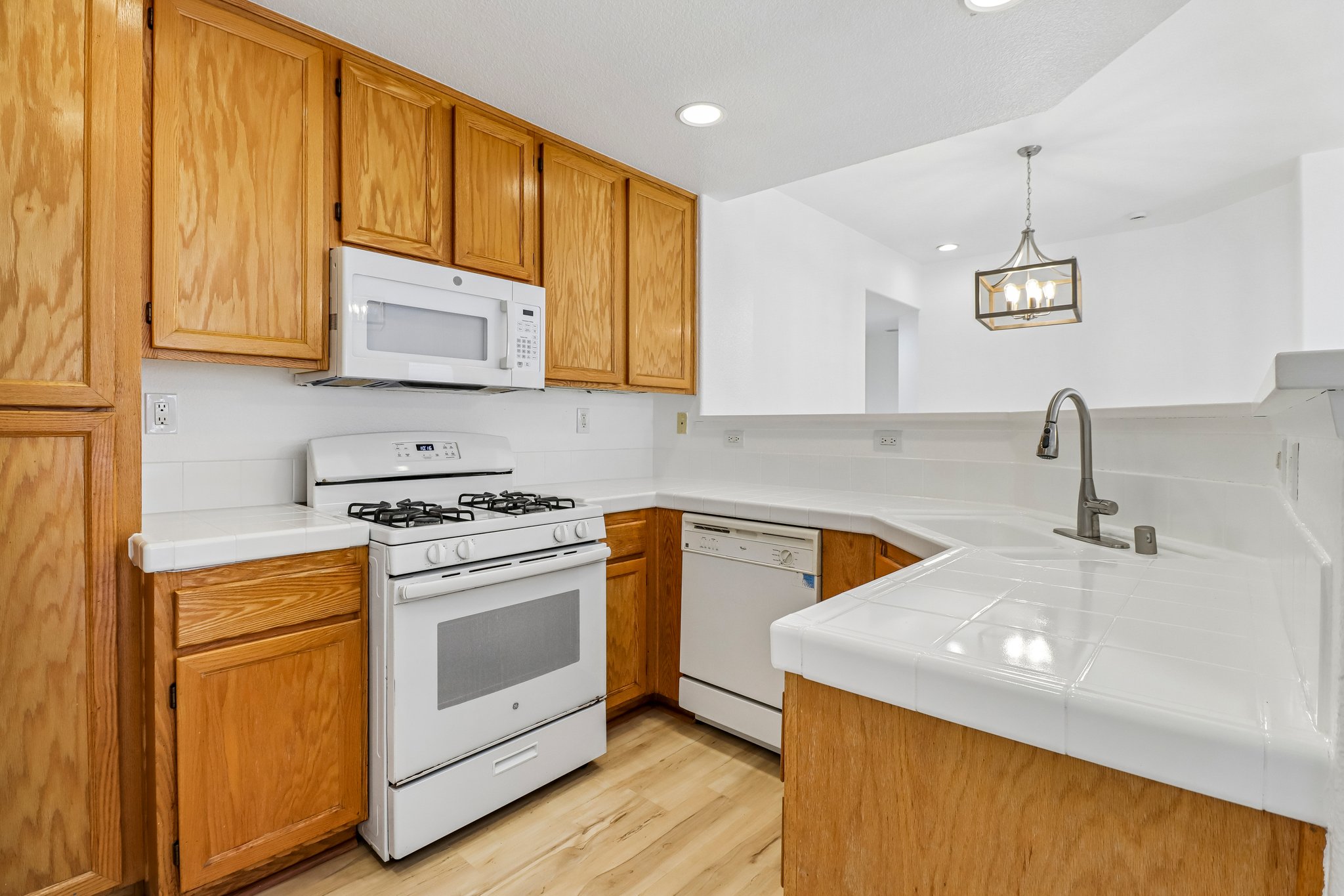 Miner Creek Ln unit 1-S1905-011.jpg