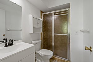  Photo 30