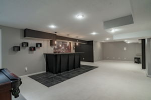  Photo 35