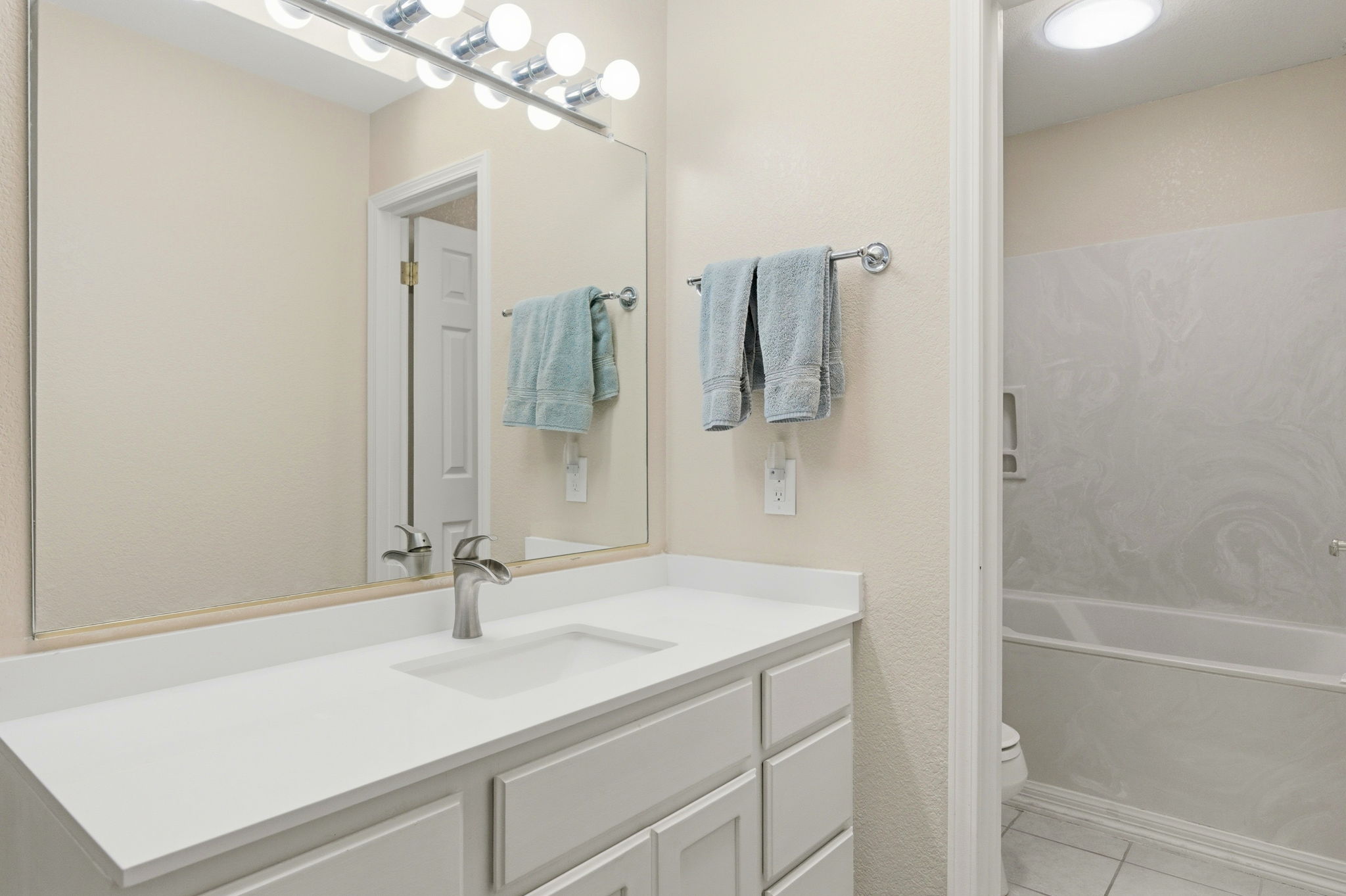 Primary Bathroom (1)