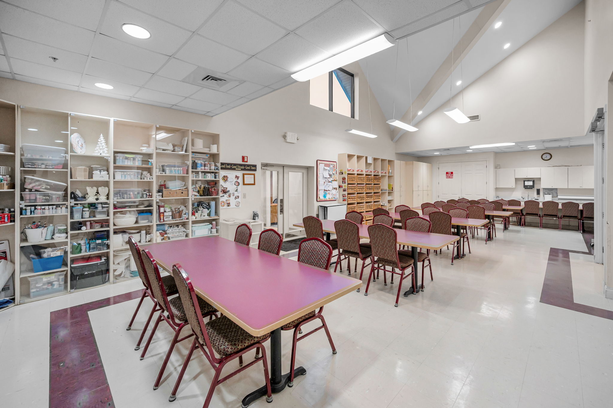 Arts and Crafts Room1