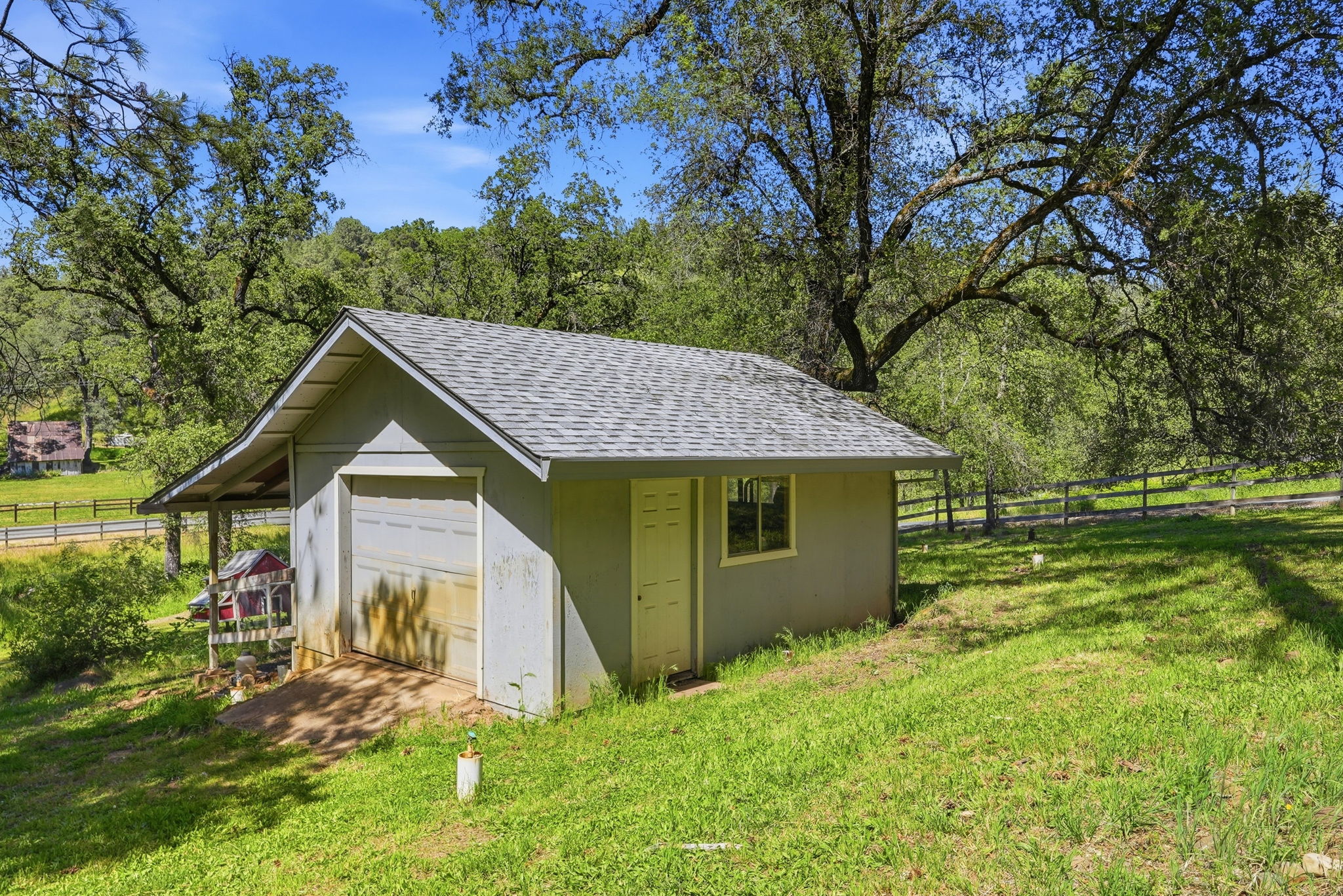 043_F8_18988 Applejack Dr