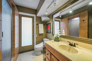 Bathroom3a
