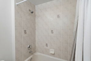  Photo 35