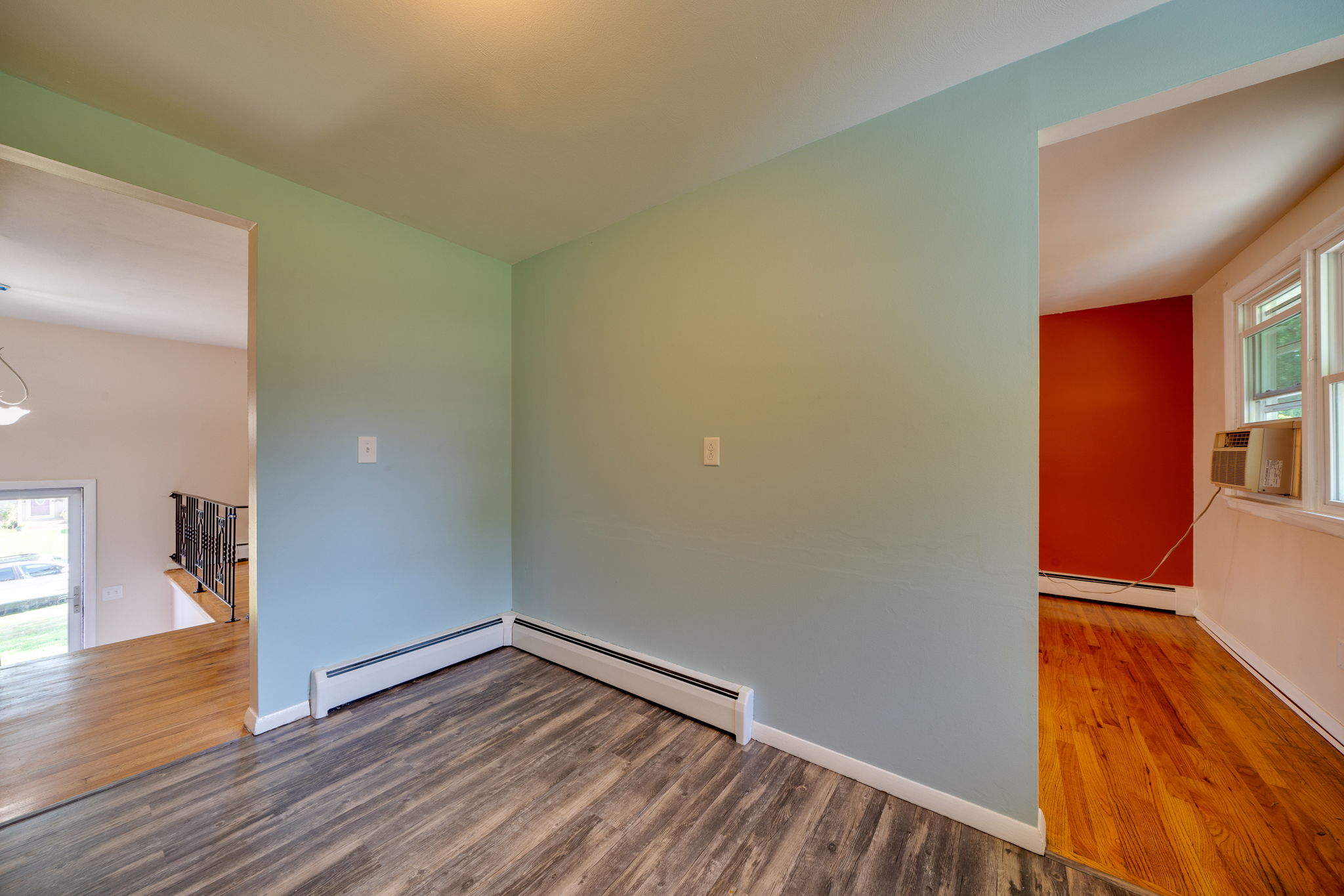 19 Arrowhead Dr, Newington, CT 06111 Ed McCullough Photography