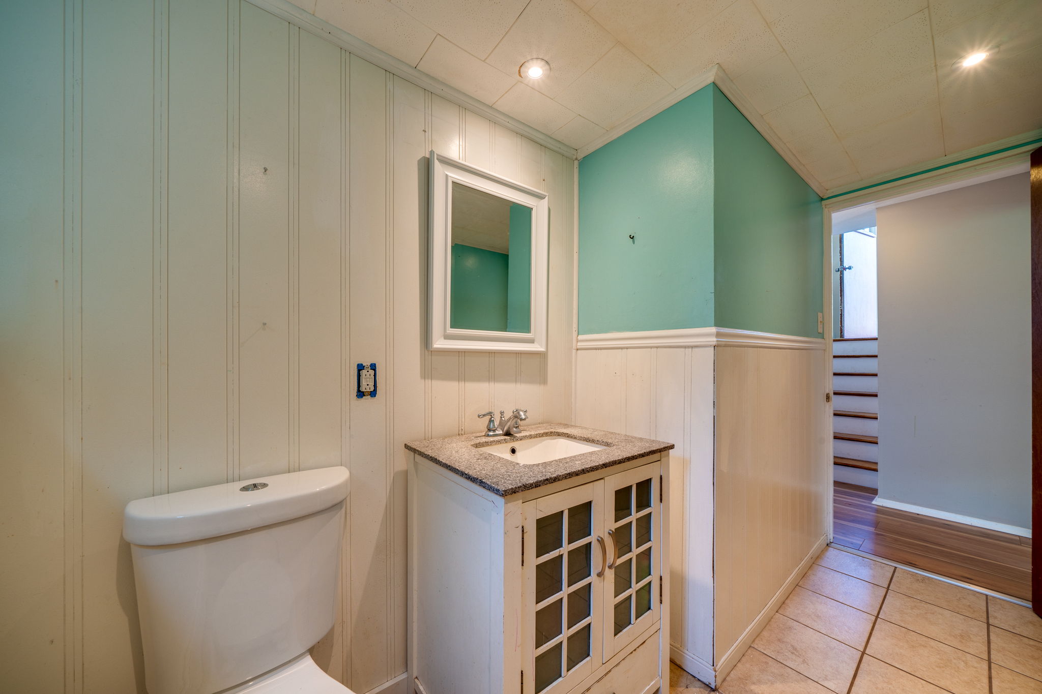  19 Arrowhead Dr, Newington, CT 06111, US Photo 36