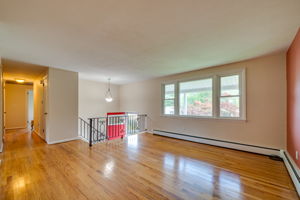  19 Arrowhead Dr, Newington, CT 06111, US Photo 8